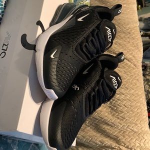 Nike air max worn once excellent condition